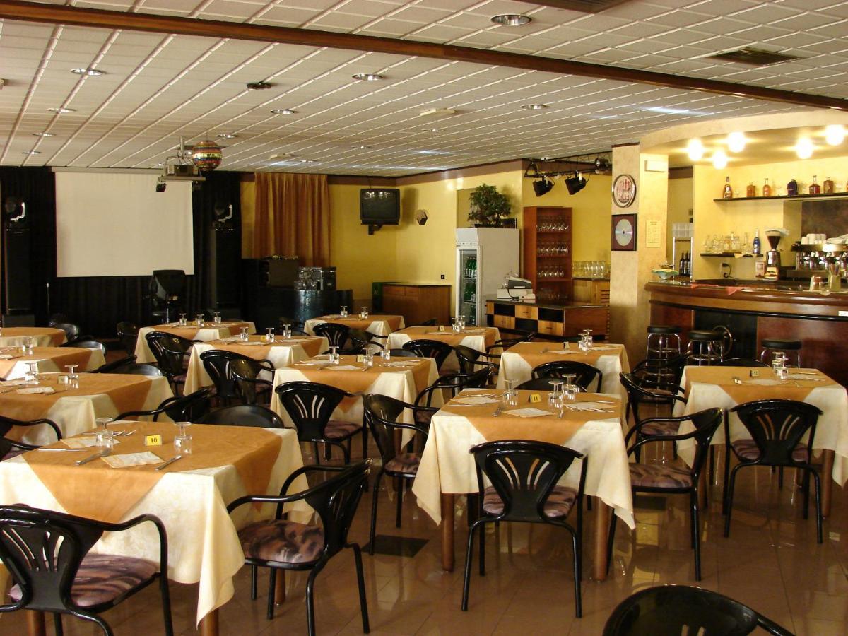 Hotel Faro Montichiari Exterior foto
